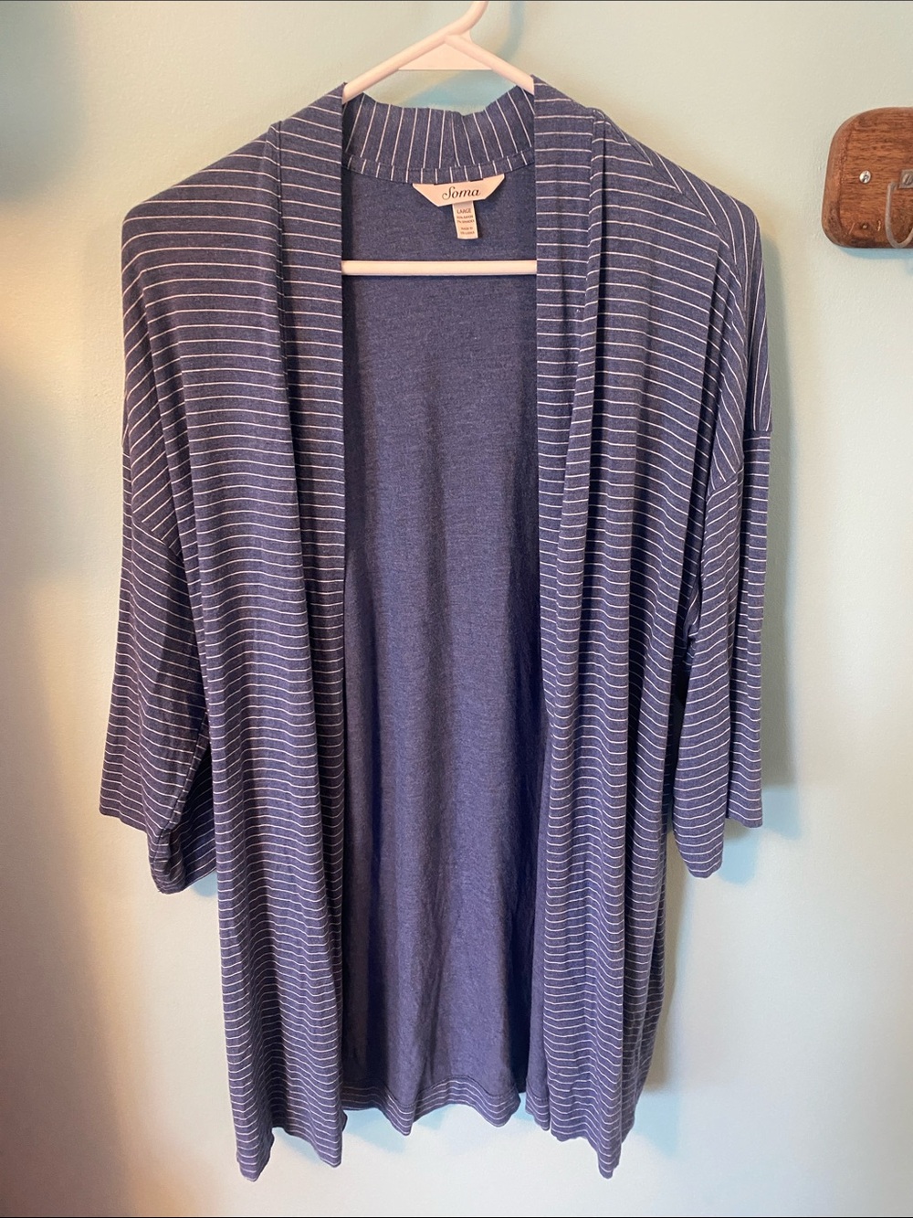 Soma SUPER SOFT lightweight Blue and White Striped short robe LARGE